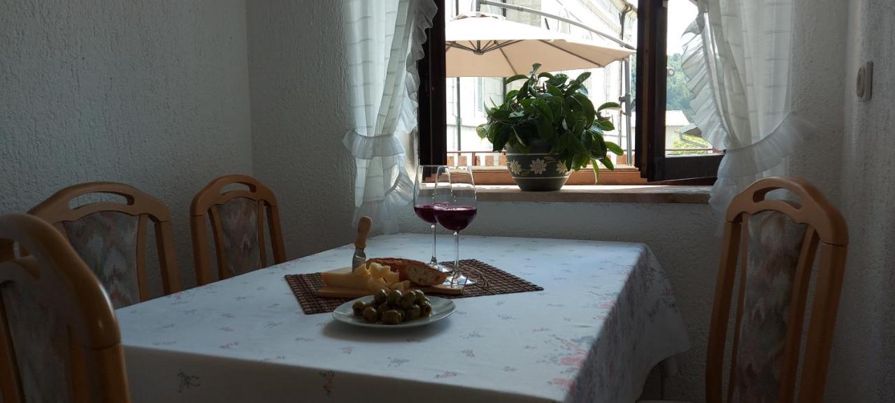 Breginj Apartma Pr' Ivani Miskorinovi מראה חיצוני תמונה
