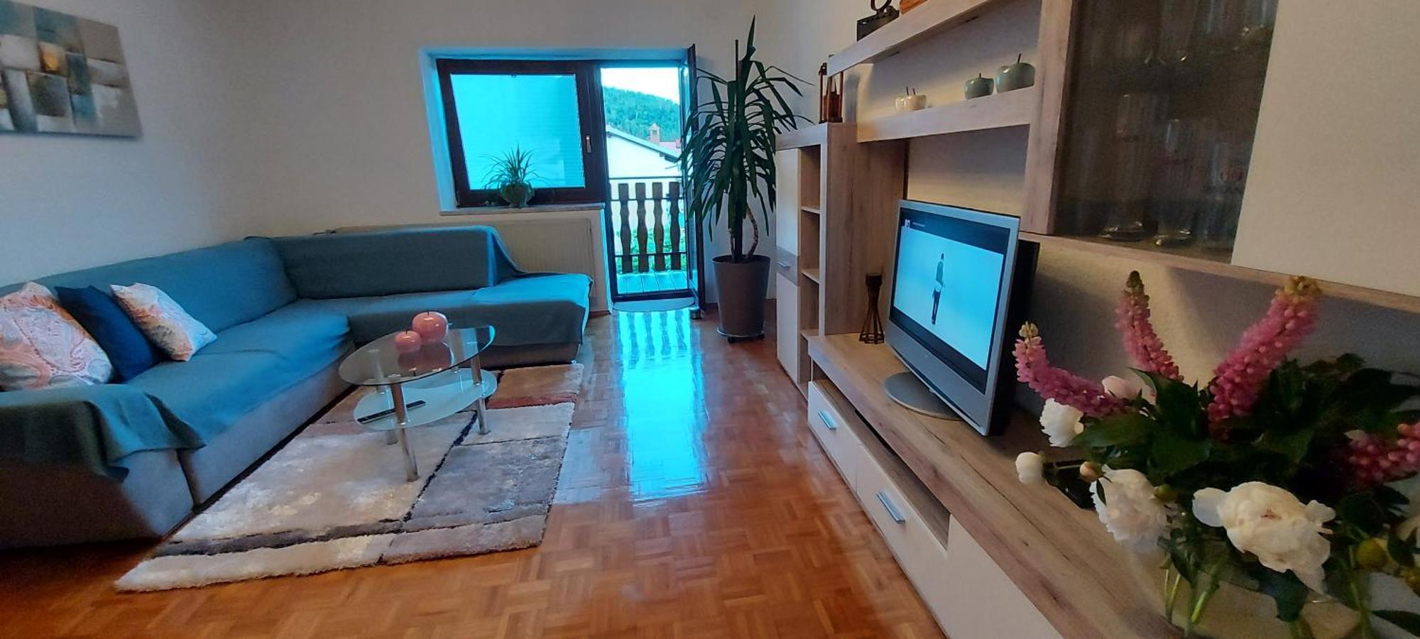 Breginj Apartma Pr' Ivani Miskorinovi מראה חיצוני תמונה